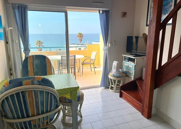 Savanna Ii Joli 3 Pieces Mezzanine Piscine Vue Rochelongue Cap D'agde Apartmán *