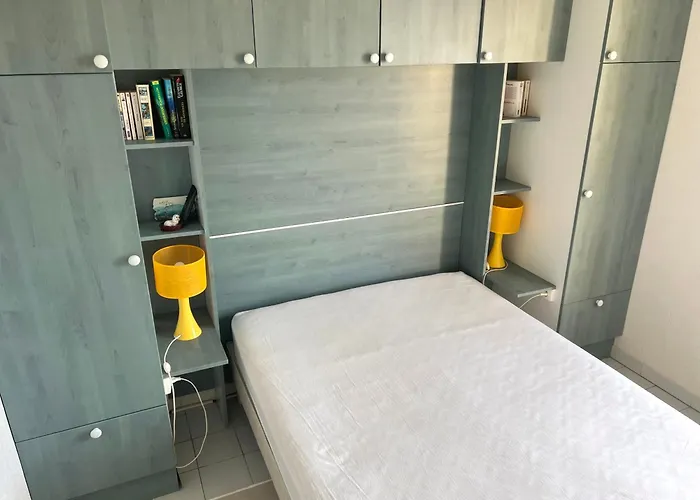 Savanna Ii Joli 3 Pieces Mezzanine Piscine Vue Rochelongue Cap D'agde * Agde