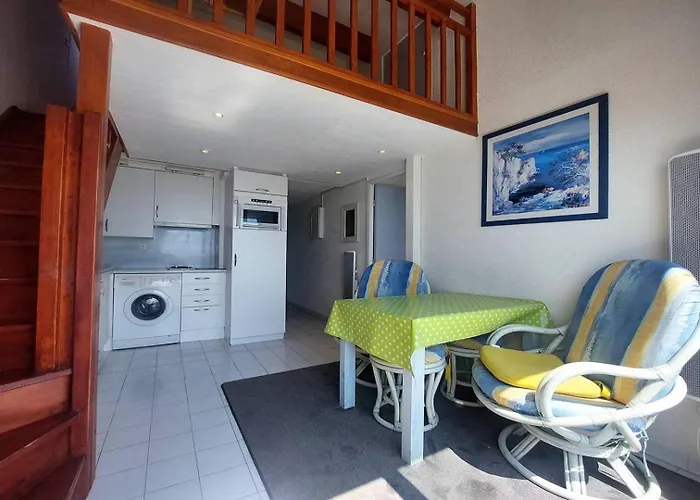 Savanna Ii Joli 3 Pieces Mezzanine Piscine Vue Rochelongue Cap D'agde Apartmán *